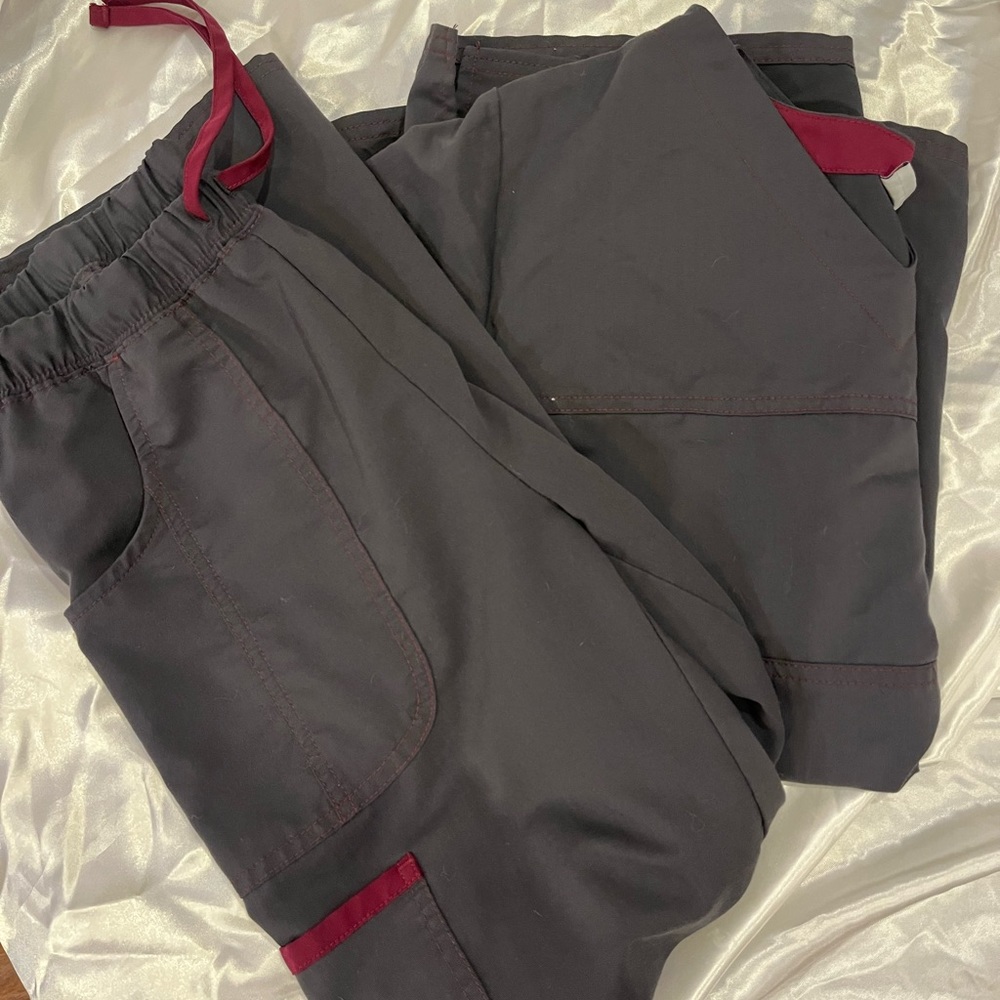 SCRUB SET
